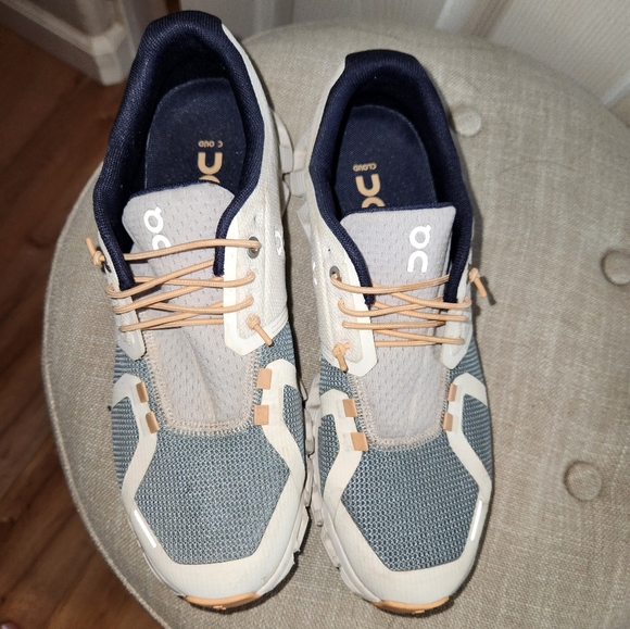 Navy Blue Athletic Sneakers - Picture 4 of 7